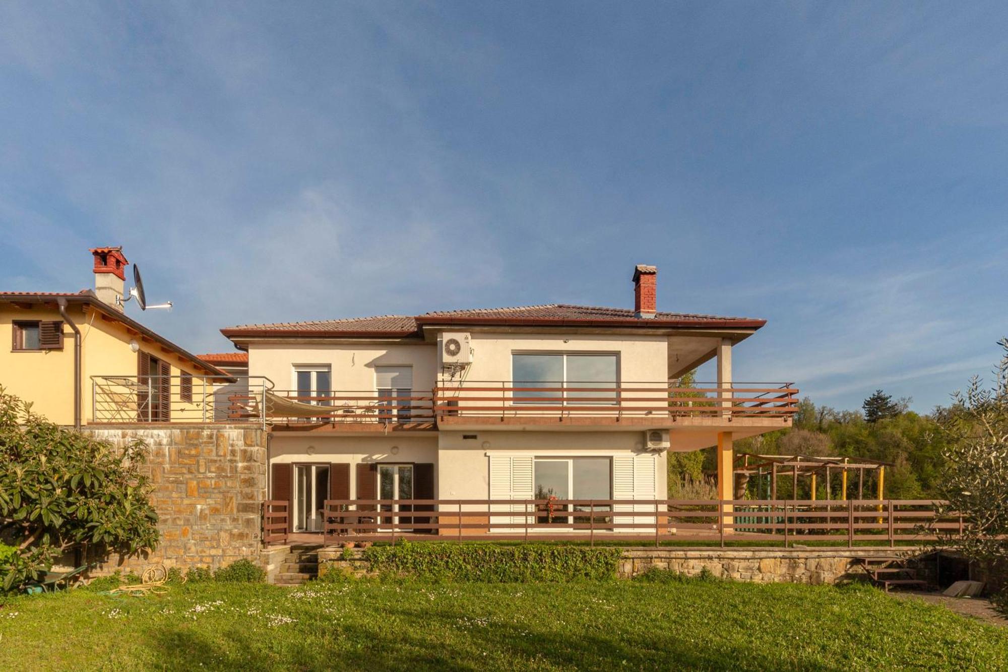 Apartments Souranded By Forest With Sea View Koper Exteriör bild