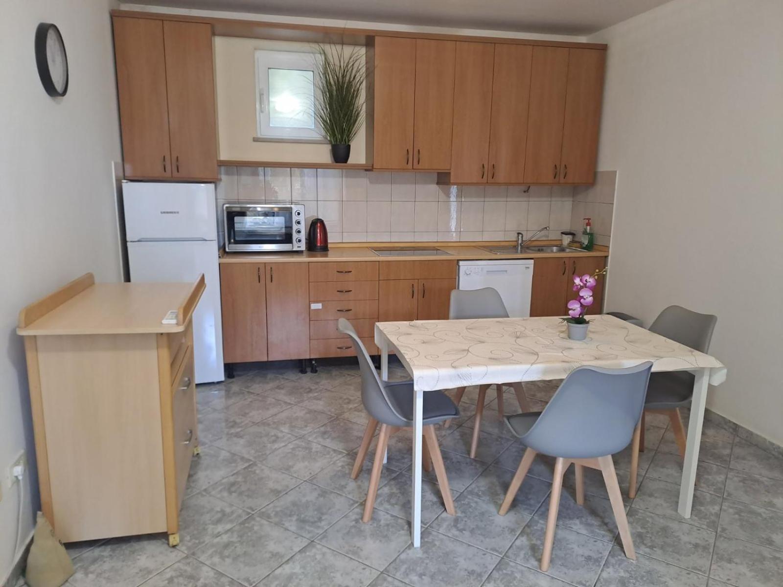 Apartments Souranded By Forest With Sea View Koper Exteriör bild